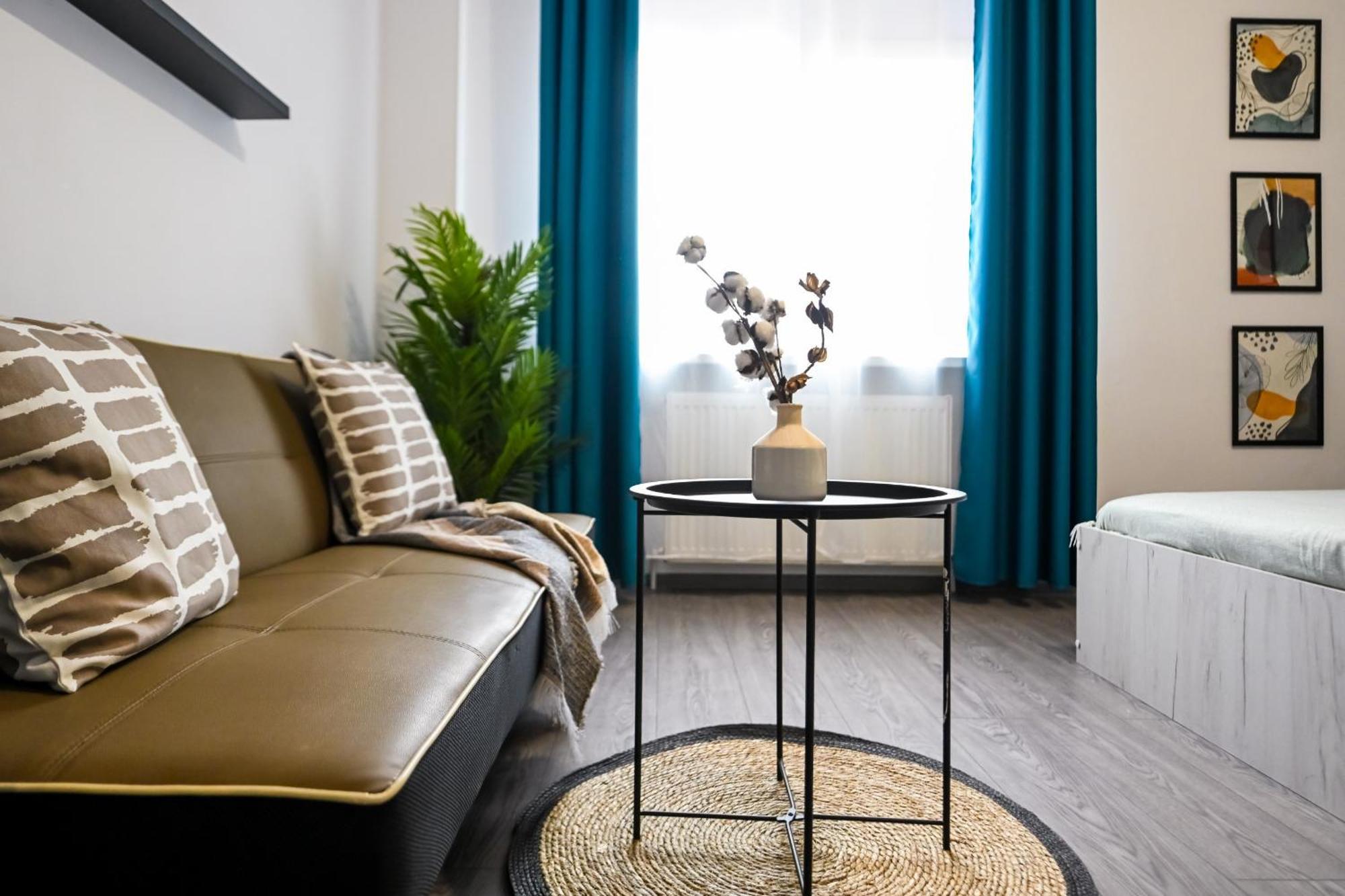 Old Town Charm - Modern & Comfortable Accommodation In The Heart Of The City Βουκουρέστι Εξωτερικό φωτογραφία