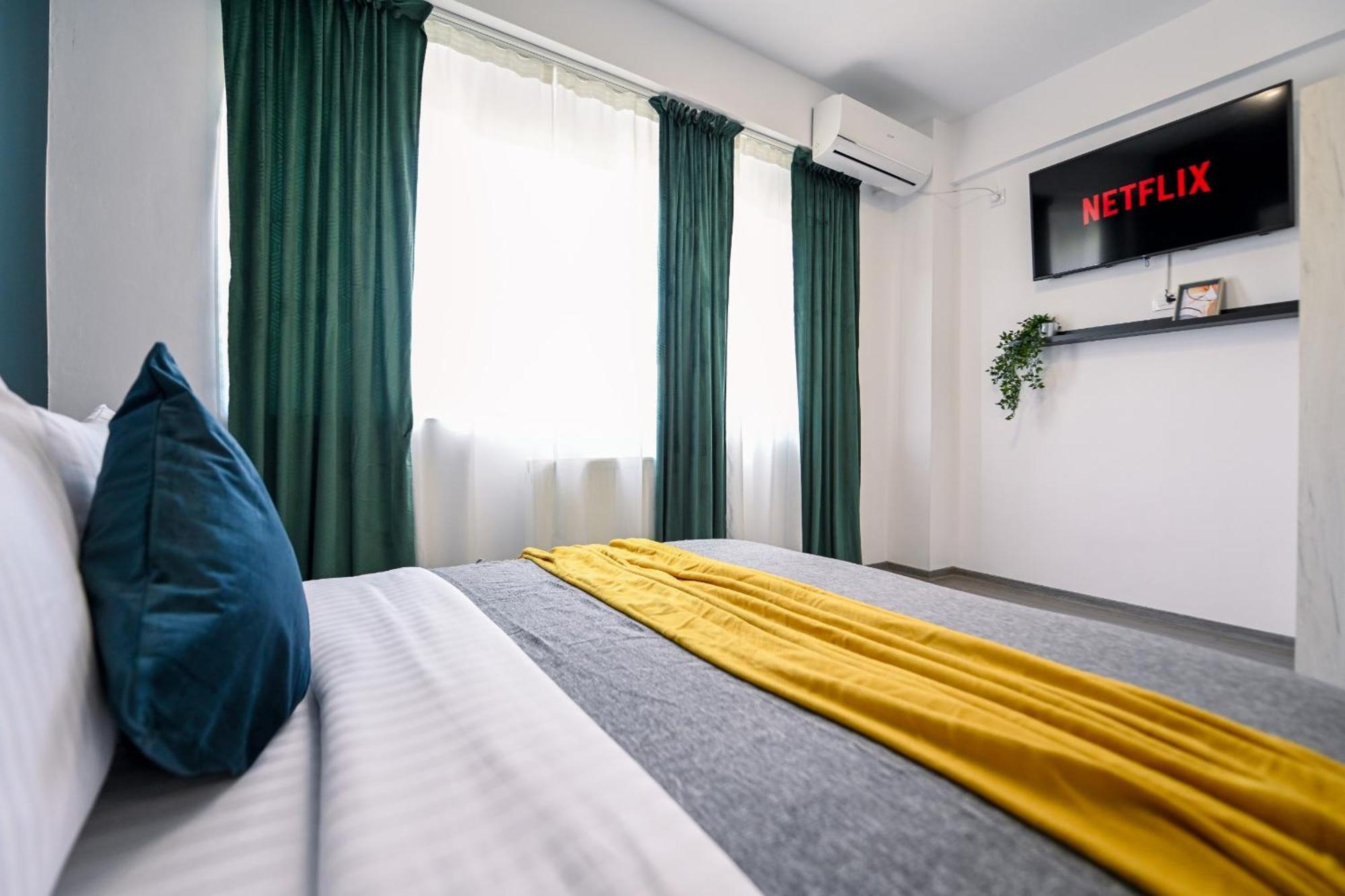 Old Town Charm - Modern & Comfortable Accommodation In The Heart Of The City Βουκουρέστι Εξωτερικό φωτογραφία