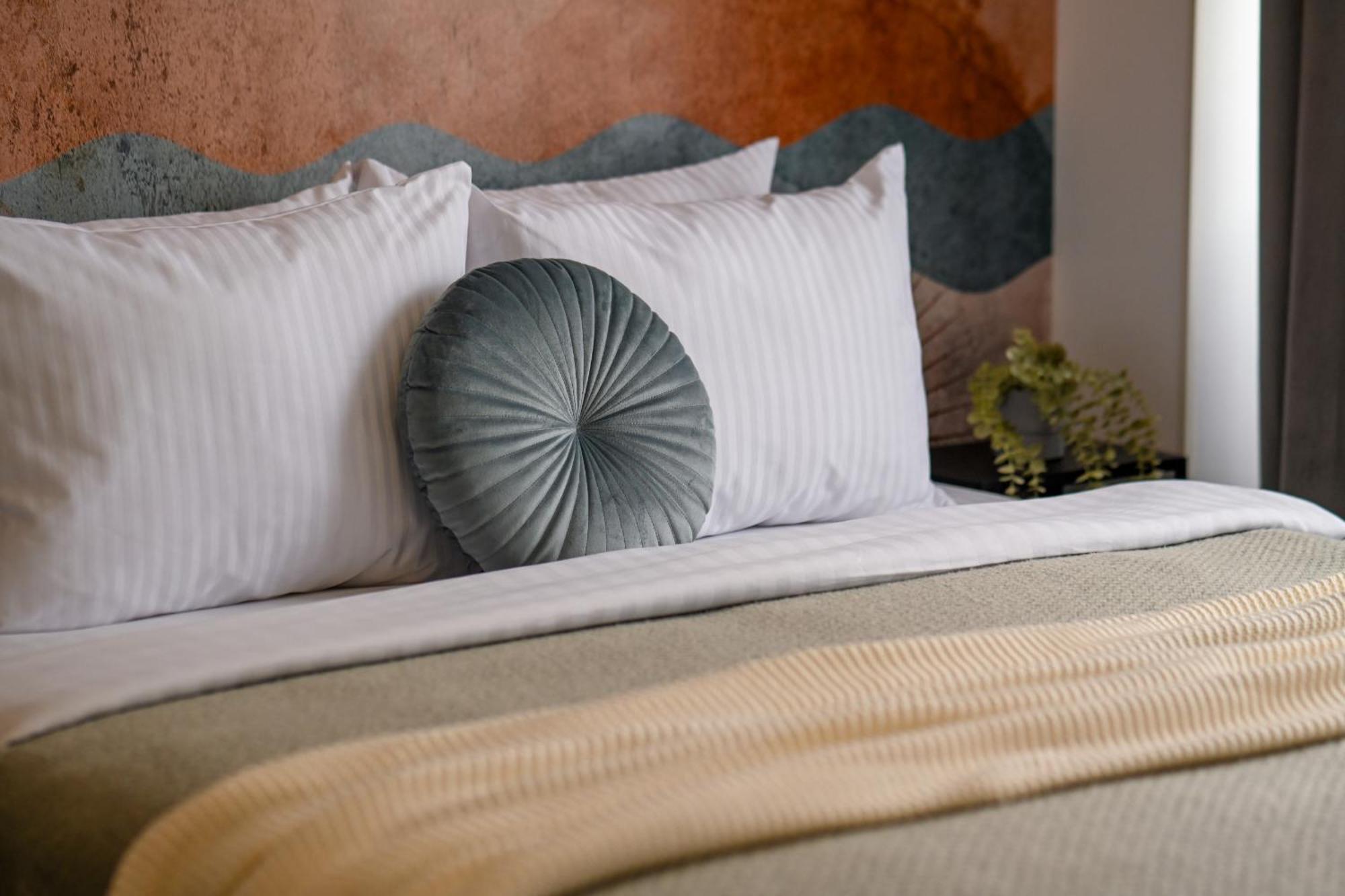 Old Town Charm - Modern & Comfortable Accommodation In The Heart Of The City Βουκουρέστι Εξωτερικό φωτογραφία