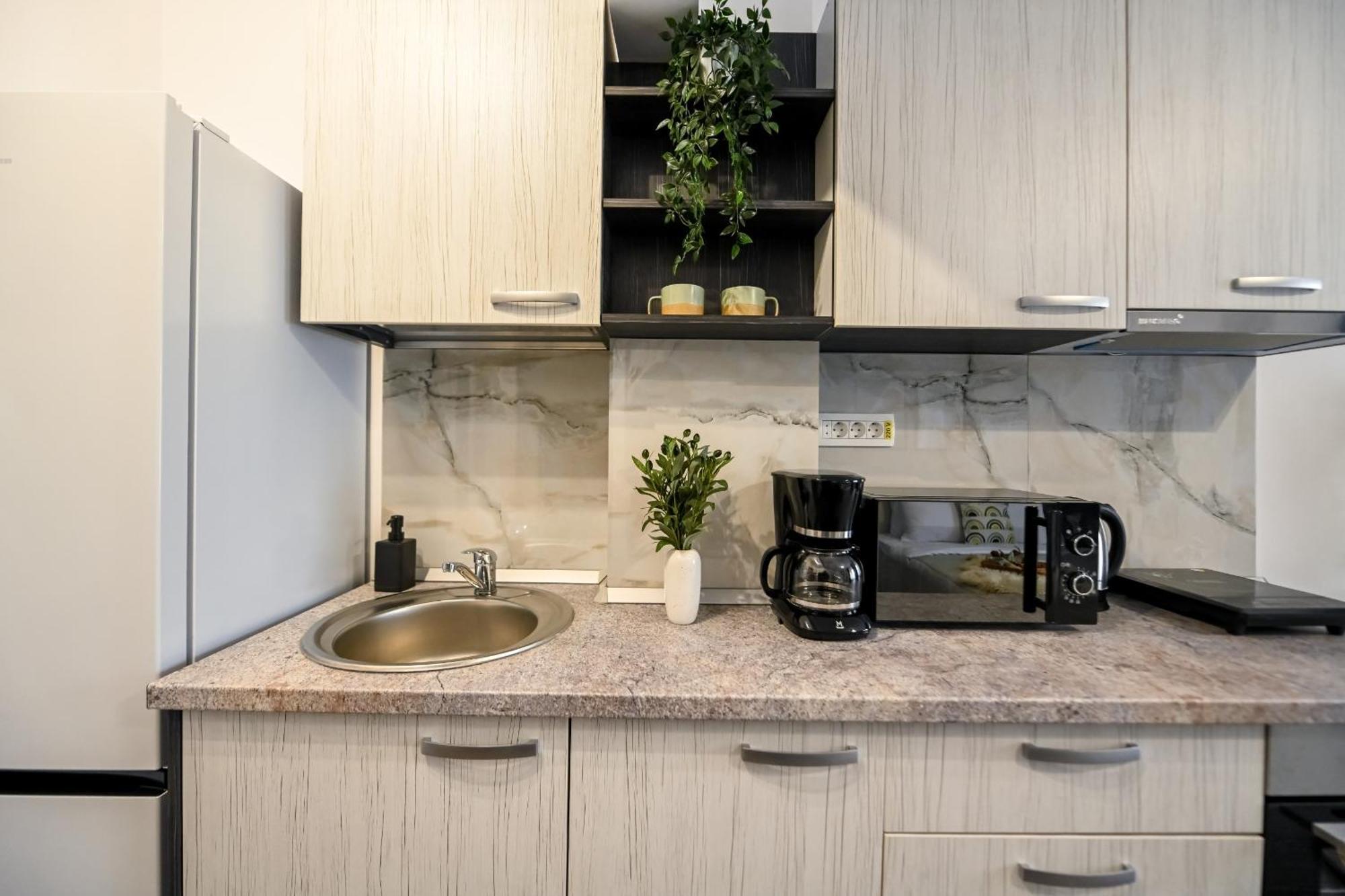 Old Town Charm - Modern & Comfortable Accommodation In The Heart Of The City Βουκουρέστι Εξωτερικό φωτογραφία