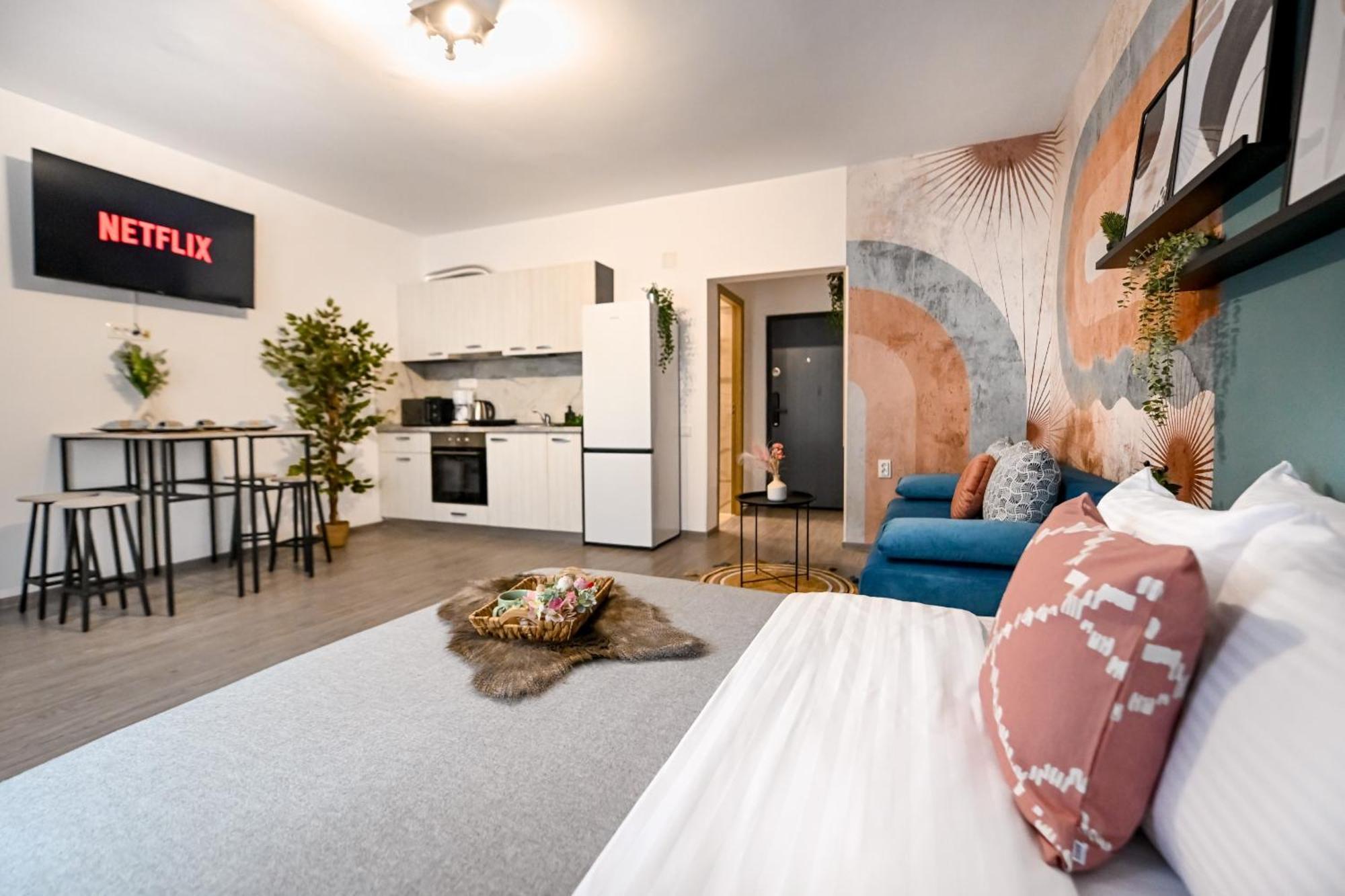 Old Town Charm - Modern & Comfortable Accommodation In The Heart Of The City Βουκουρέστι Εξωτερικό φωτογραφία